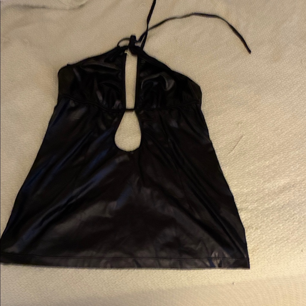 Comfortable sexy Black Halter Top with Keyhole Design